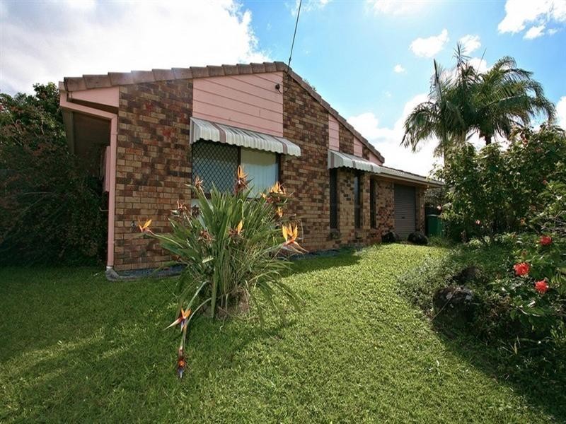 130 Olsen Avenue, Arundel QLD 4214