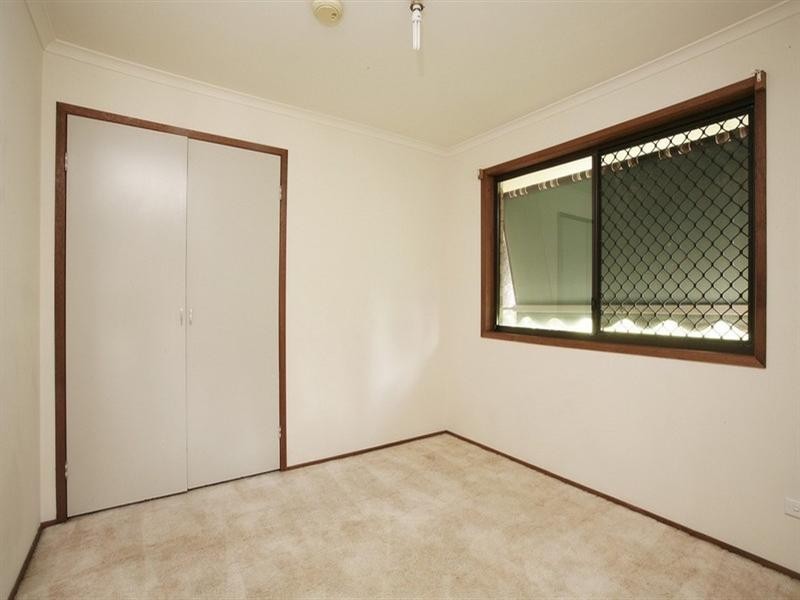 130 Olsen Avenue, Arundel QLD 4214