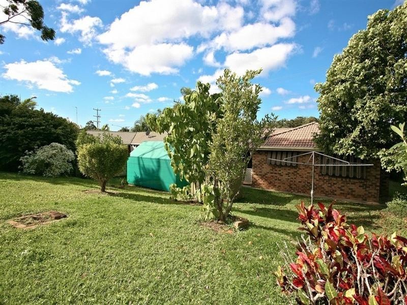 130 Olsen Avenue, Arundel QLD 4214