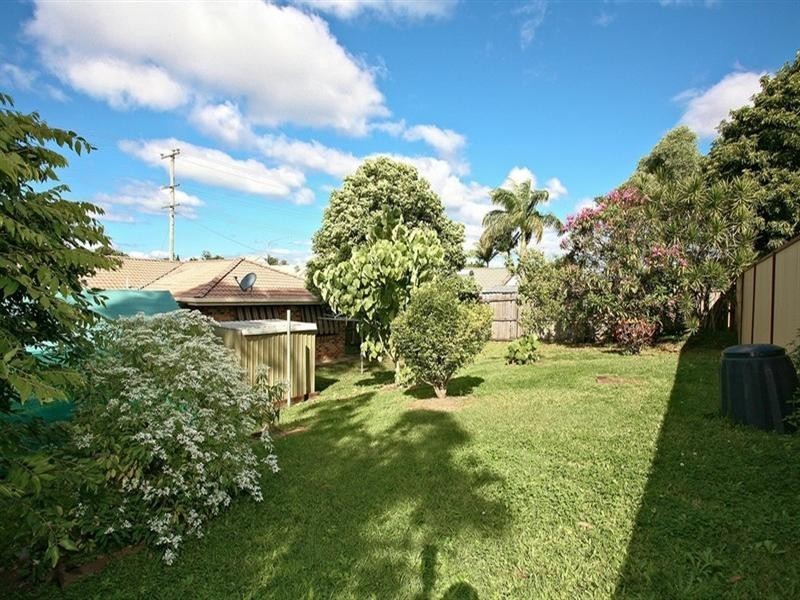 130 Olsen Avenue, Arundel QLD 4214