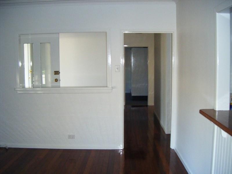 15 Billington Street, Labrador QLD 4215