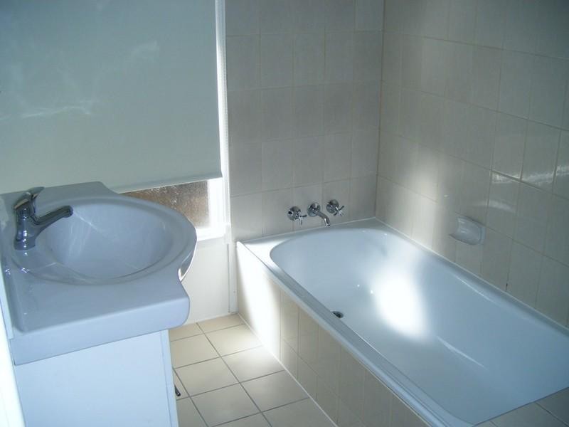 15 Billington Street, Labrador QLD 4215