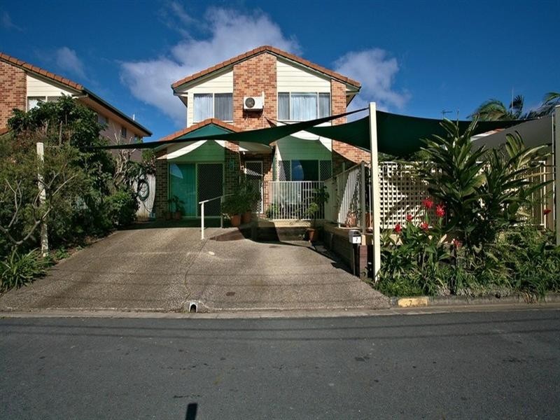 7 Tuesley Easement, Southport QLD 4215