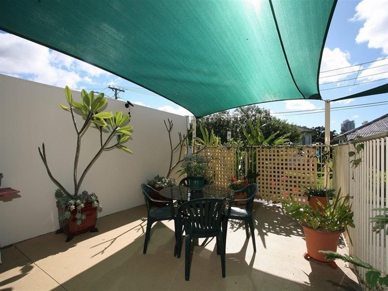 7 Tuesley Easement, Southport QLD 4215