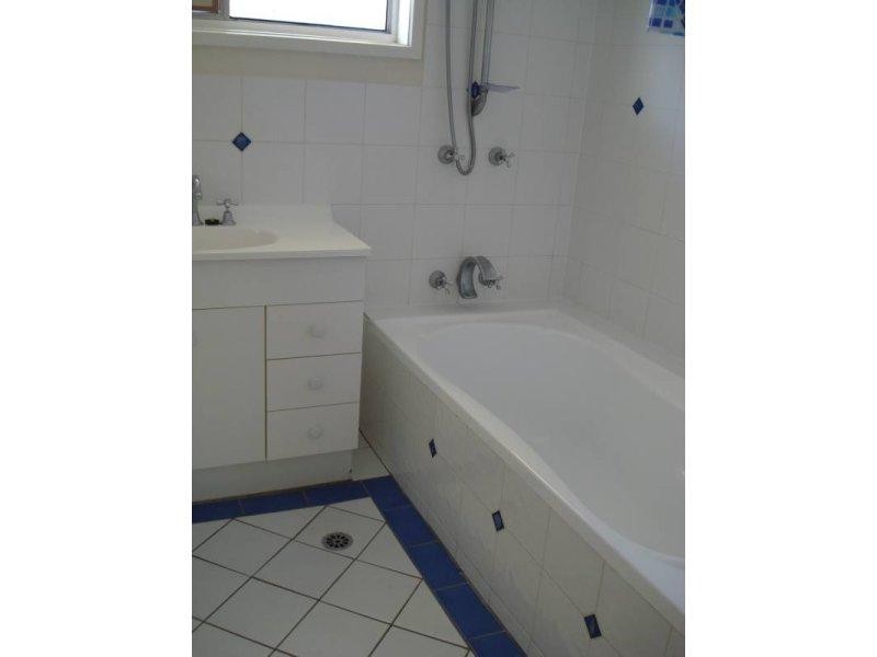 3/18 Central Street, Labrador QLD 4215