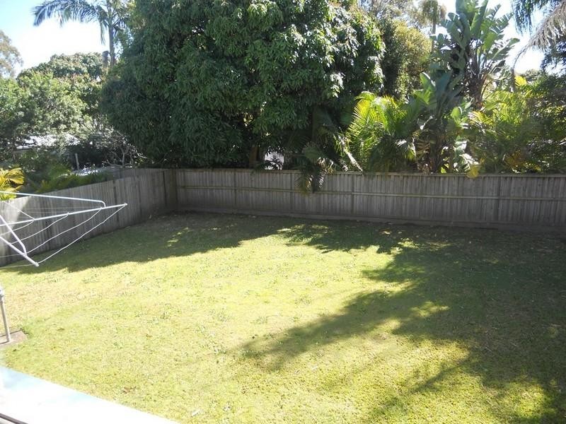 3 Saltash Street, Labrador QLD 4215