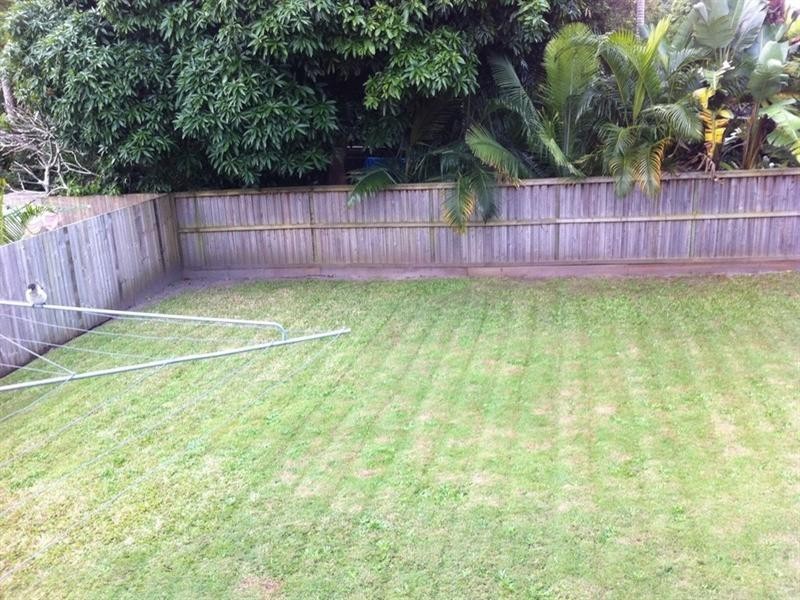 3 Saltash Street, Labrador QLD 4215