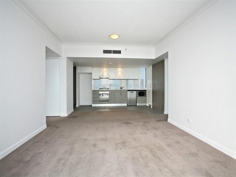 1381/56 Scarborough Street, Southport QLD 4215