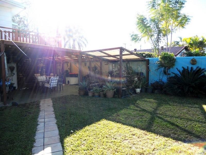 5 Hepworth Street, Arundel QLD 4214