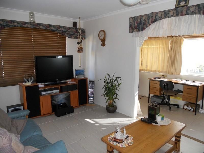 5 Hepworth Street, Arundel QLD 4214