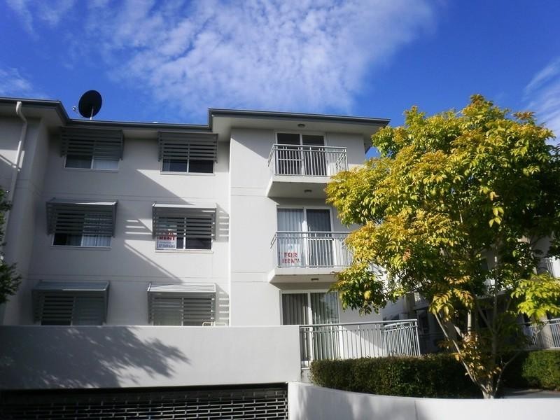 1105/33 Clark Street, Biggera Waters QLD 4216