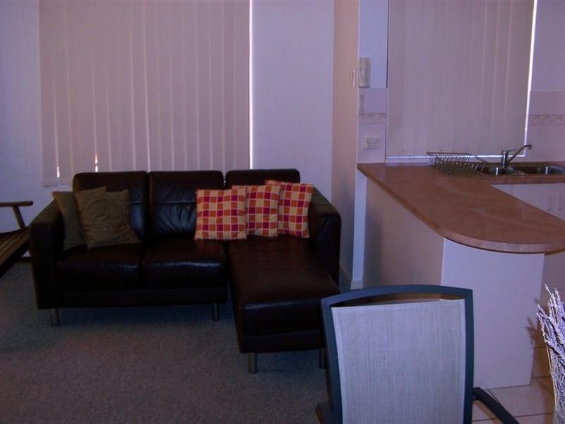 5/143 Frank Street, Labrador QLD 4215