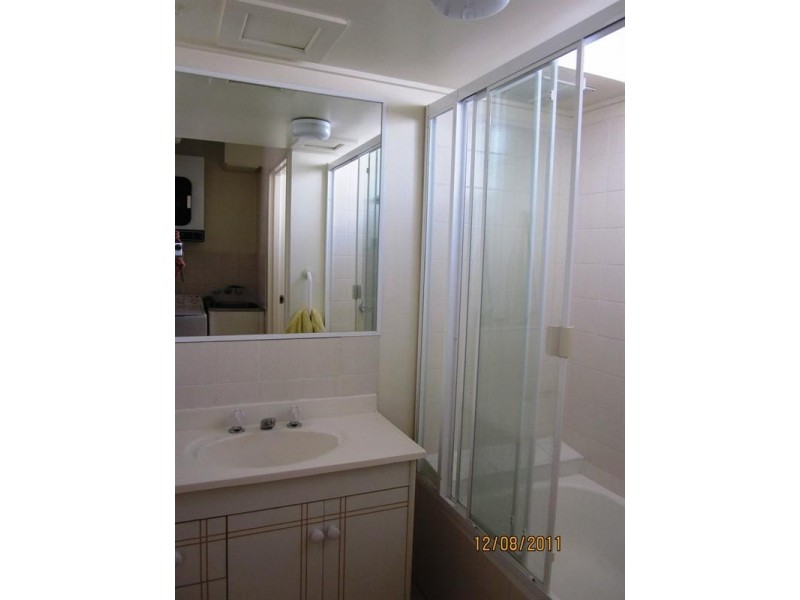 5/6 Phillip Street, Labrador QLD 4215