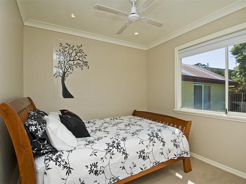 Labrador QLD 4215