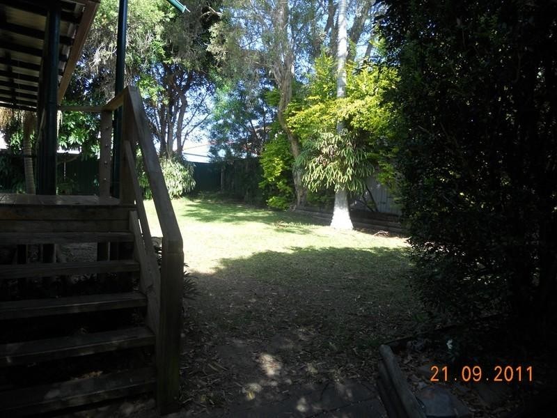 105A Wilson Street, Labrador QLD 4215