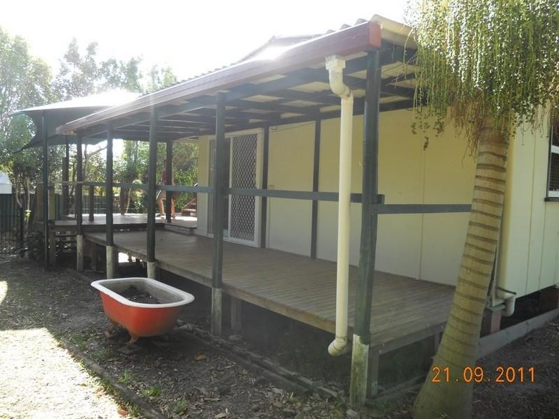 105A Wilson Street, Labrador QLD 4215
