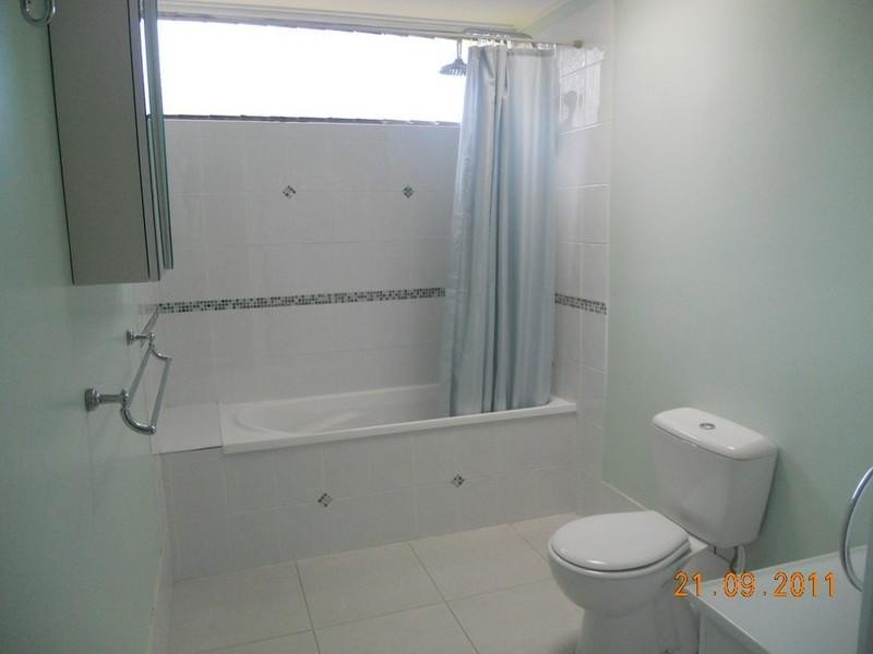 105A Wilson Street, Labrador QLD 4215