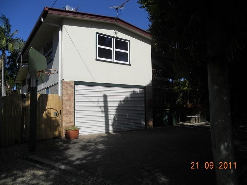 105A Wilson Street, Labrador QLD 4215