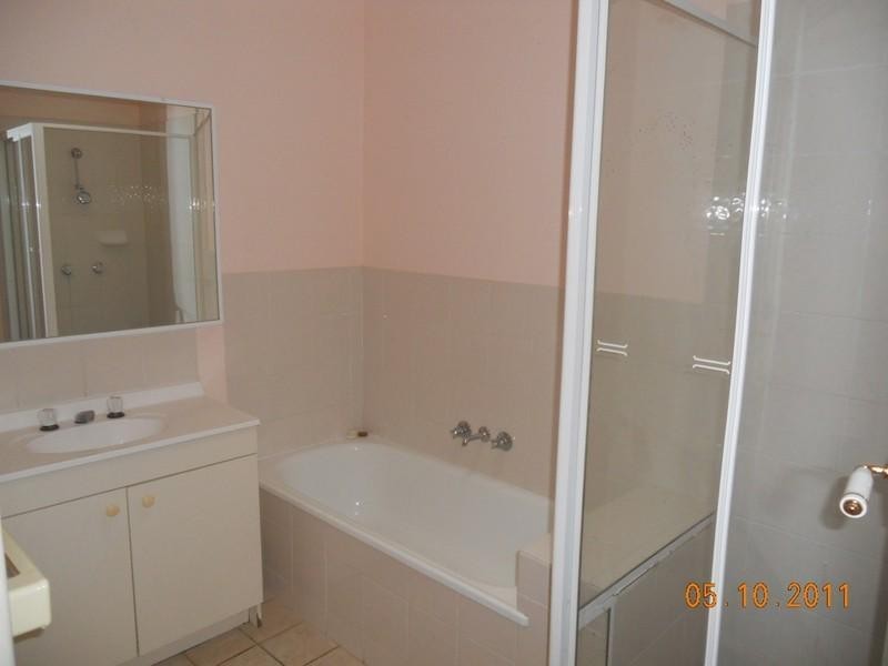 5/30 Government Road, Labrador QLD 4215