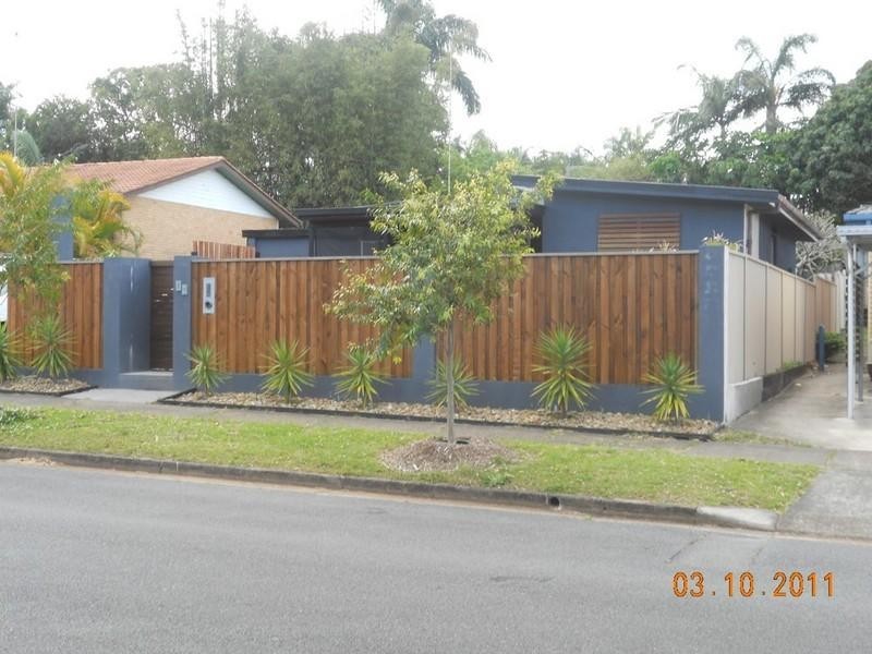 15 Goss Avenue, Labrador QLD 4215