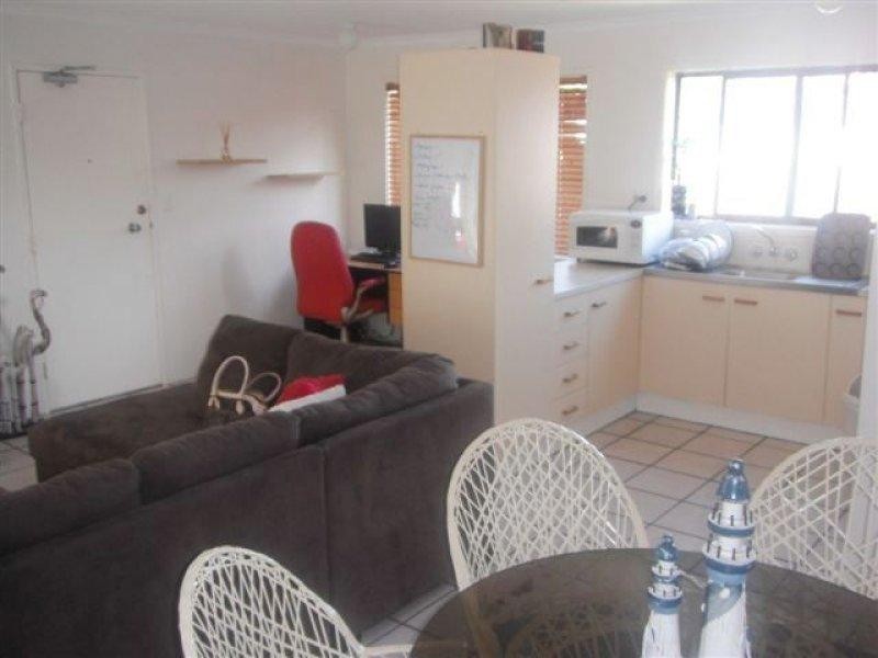 12/20 Bright Avenue, Labrador QLD 4215