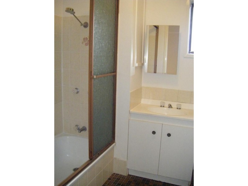 12/20 Bright Avenue, Labrador QLD 4215