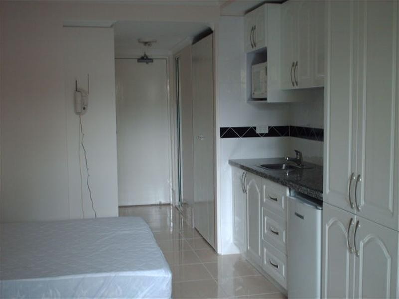 6/125 Frank Street, Labrador QLD 4215