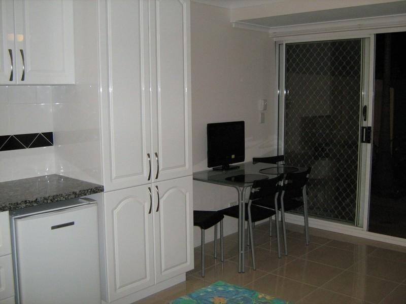 6/125 Frank Street, Labrador QLD 4215