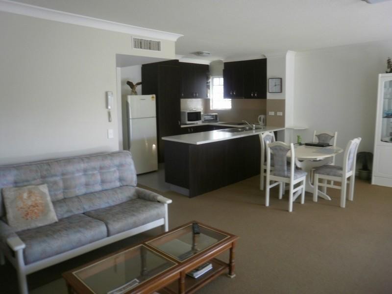 704/33 Clark Street, Biggera Waters QLD 4216