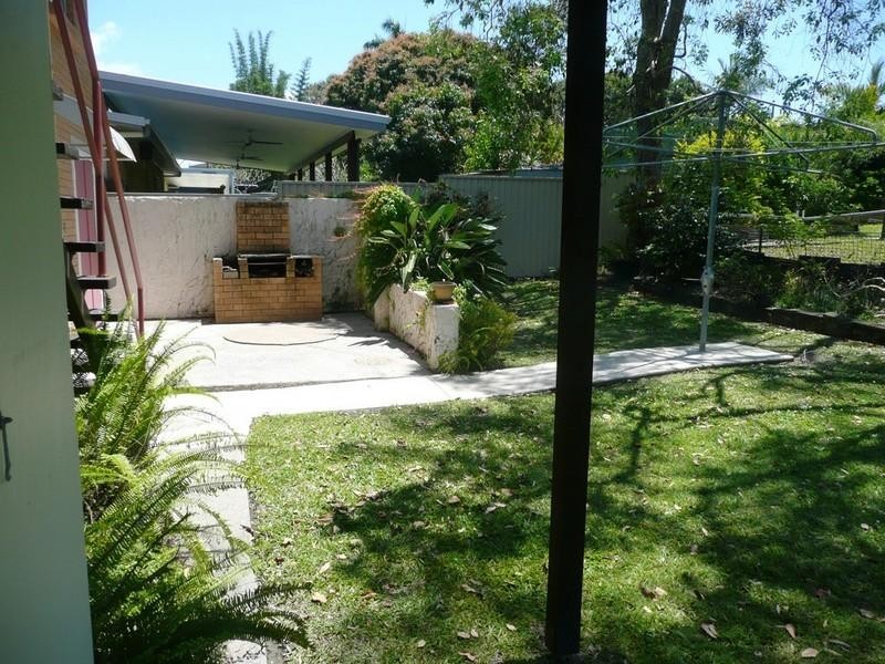 9 Goss Avenue, Labrador QLD 4215