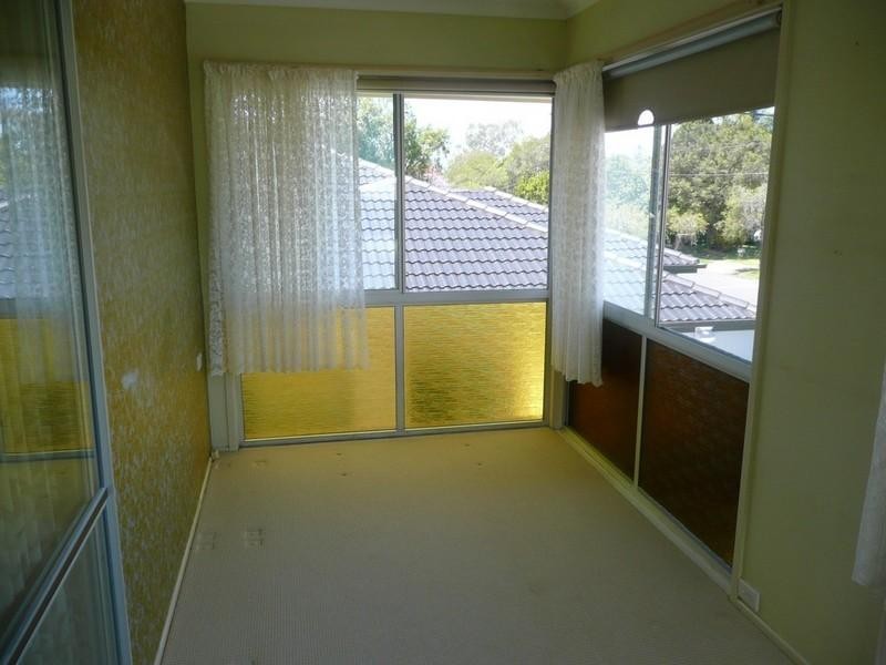 9 Goss Avenue, Labrador QLD 4215