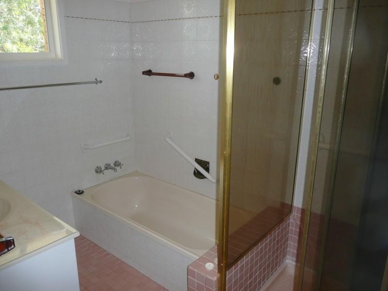 9 Goss Avenue, Labrador QLD 4215