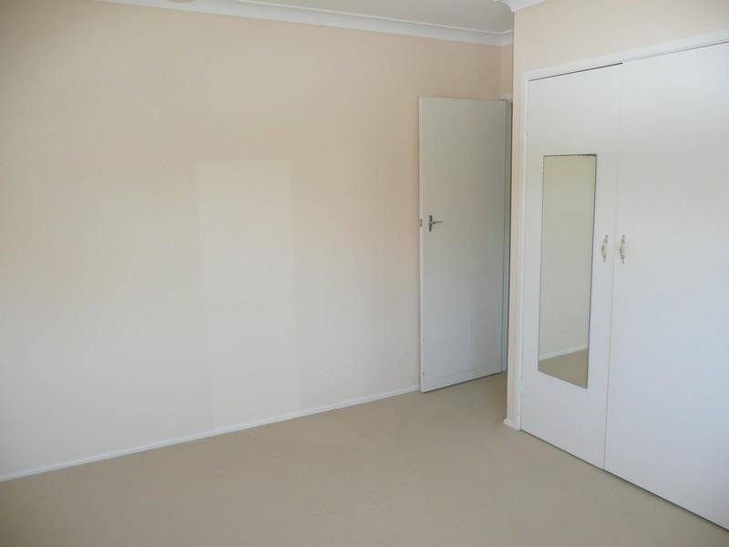 9 Goss Avenue, Labrador QLD 4215