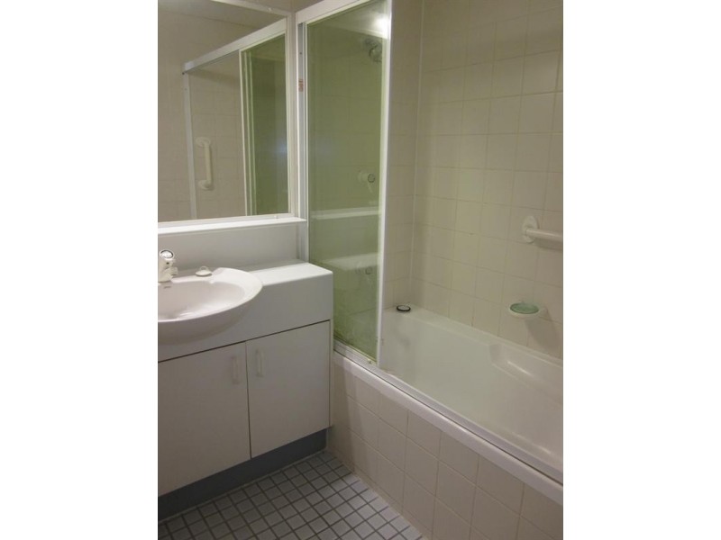 13/15 Brighton Street, Biggera Waters QLD 4216