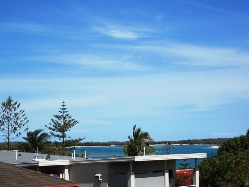 13/15 Brighton Street, Biggera Waters QLD 4216