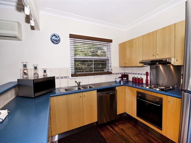 57 Central Street, Labrador QLD 4215