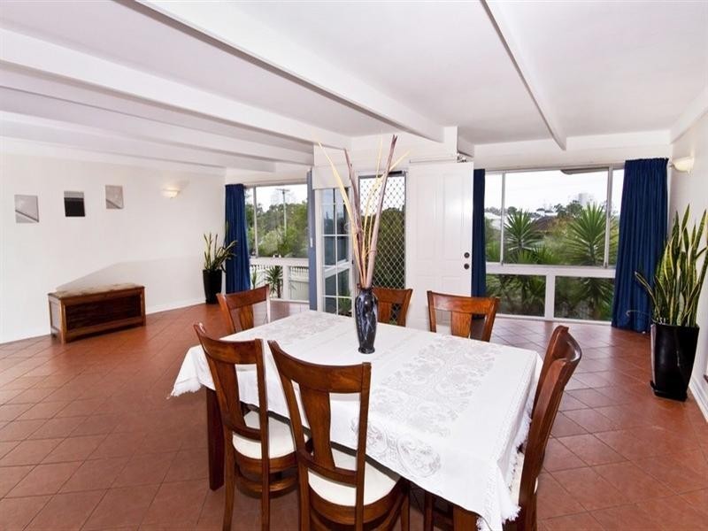 57 Central Street, Labrador QLD 4215