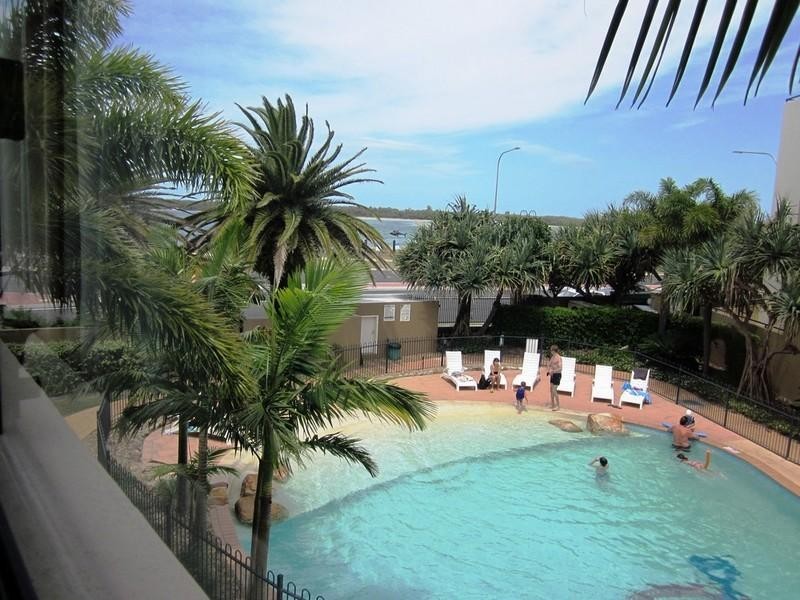 210/392 Marine Parade, Labrador QLD 4215