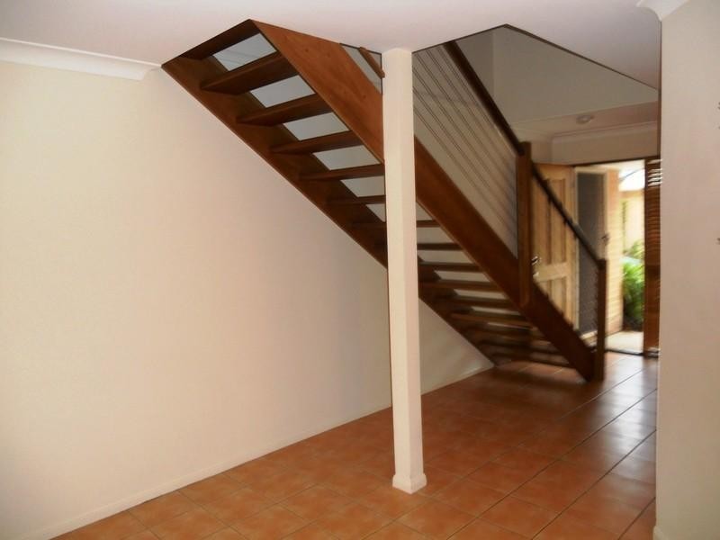 3/15 Harley Street, Labrador QLD 4215