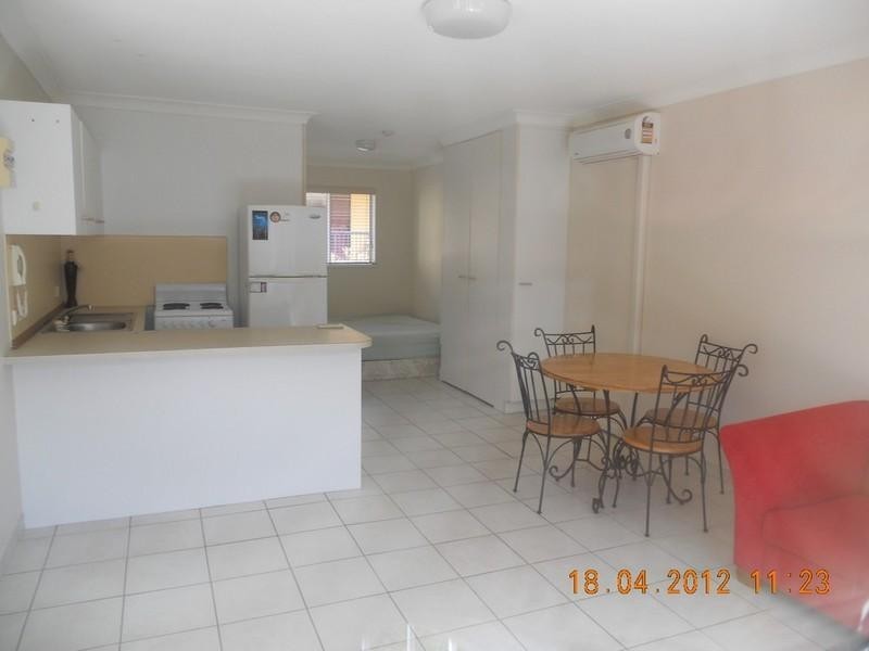 4/46 Brighton Street, Biggera Waters QLD 4216