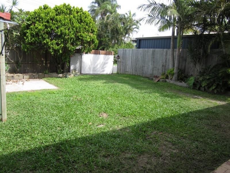 19 Stoke Lane, Labrador QLD 4215