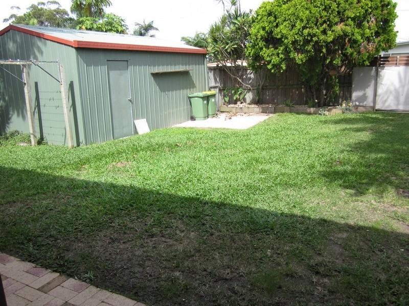 19 Stoke Lane, Labrador QLD 4215