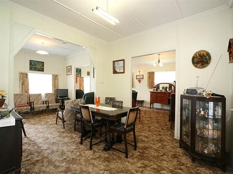 4 Tuesley Easement, Southport QLD 4215