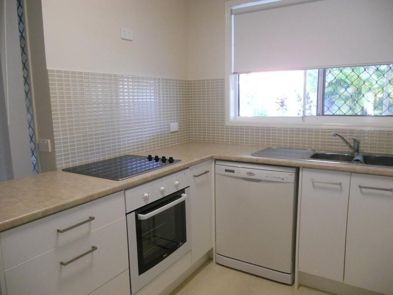 3/17 McMillan Street, Labrador QLD 4215