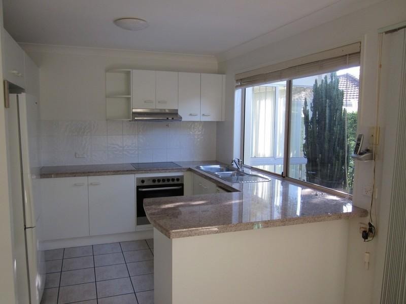 Coombabah QLD 4216