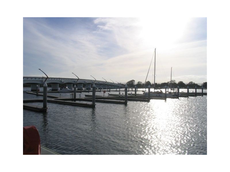 Paradise Point QLD 4216