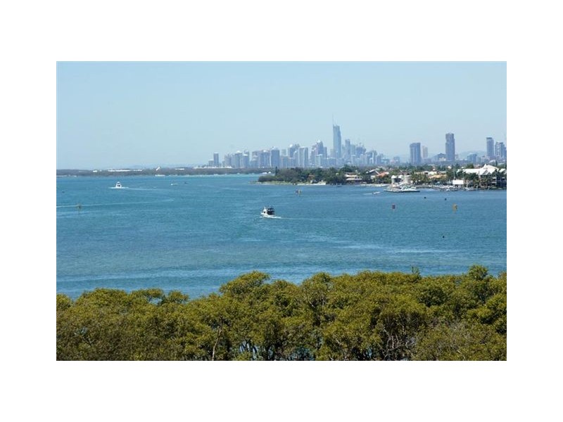 Paradise Point QLD 4216