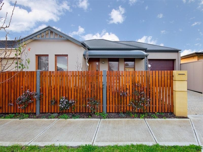 4 Haven Road, Mansfield Park SA 5012