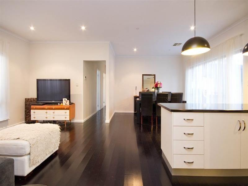 4 Haven Road, Mansfield Park SA 5012