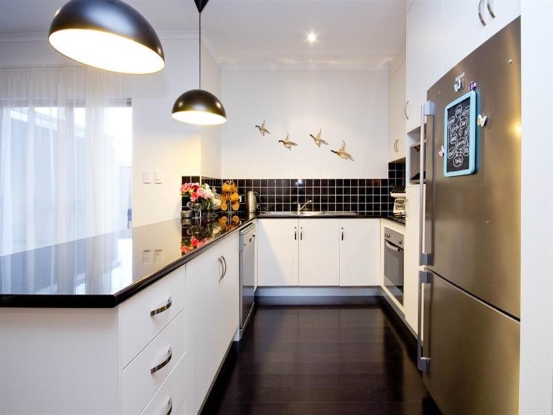 4 Haven Road, Mansfield Park SA 5012